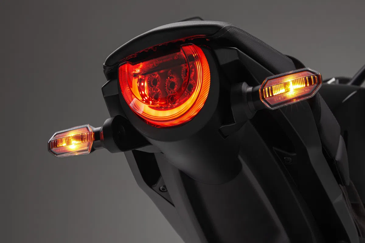 nova-honda-cb-1000-r Conheça a Honda CB 1000R 2024: Ficha Técnica, Motor, Design e Preço!