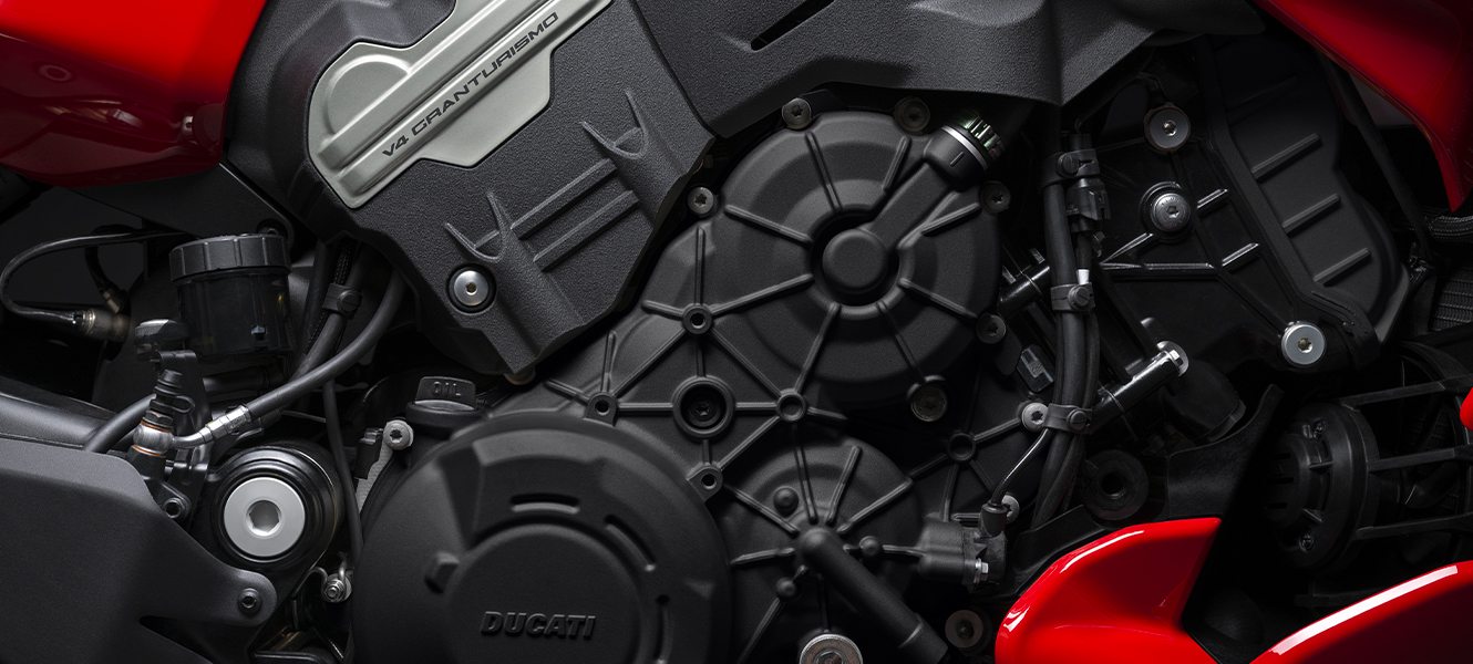 motor-ducati-diavel-v4 A nova Diavel V4 chega ao mercado: descubra tudo sobre a moto de última geração da Ducati