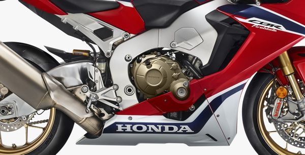 motor-honda-cbr-1000rr Honda CBR 1000RR 2023 - Preço, Ficha Técnica, Fotos
