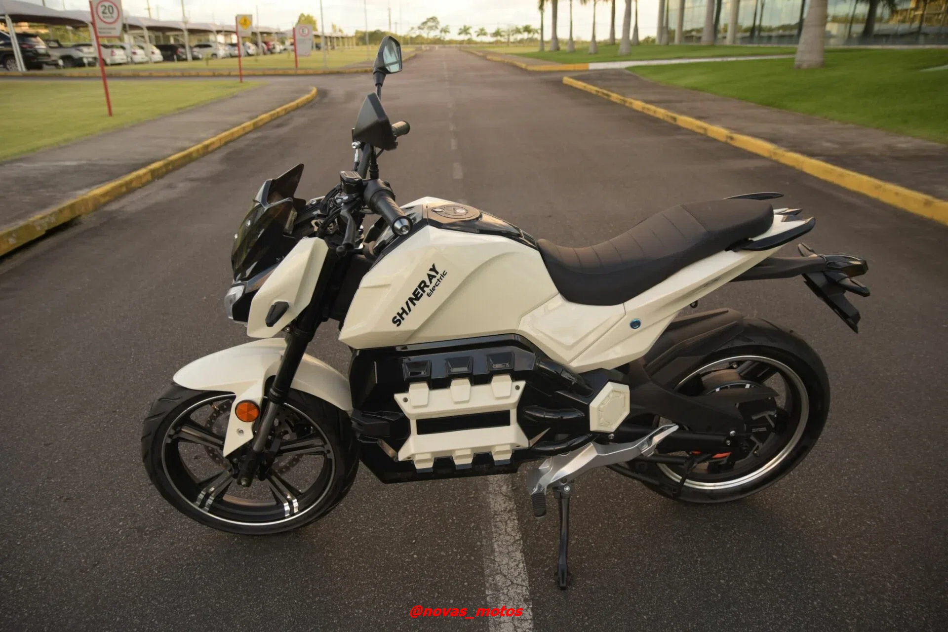 nova-shineray-she-jef-2023 Melhores Motos Elétricas de 2024 - Encontre a Ideal para Você