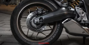 rodas-honda-cb-650r-300x153 Nova Honda CB 650R 2023 – Preço, Ficha Técnica e Fotos