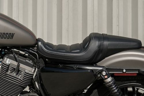 bancos-harley-davidson-roadster Harley Davidson Roadster 2023 - Preço, Ficha Técnica, Fotos