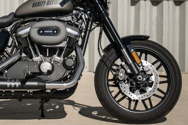 motor-harley-davidson-roadster Harley Davidson Roadster 2023 - Preço, Ficha Técnica, Fotos