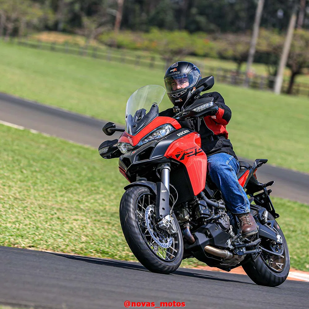 imagens-ducati-v2s Nova Moto Ducati V-2S 2024 - Preço, Ficha Técnica e Fotos