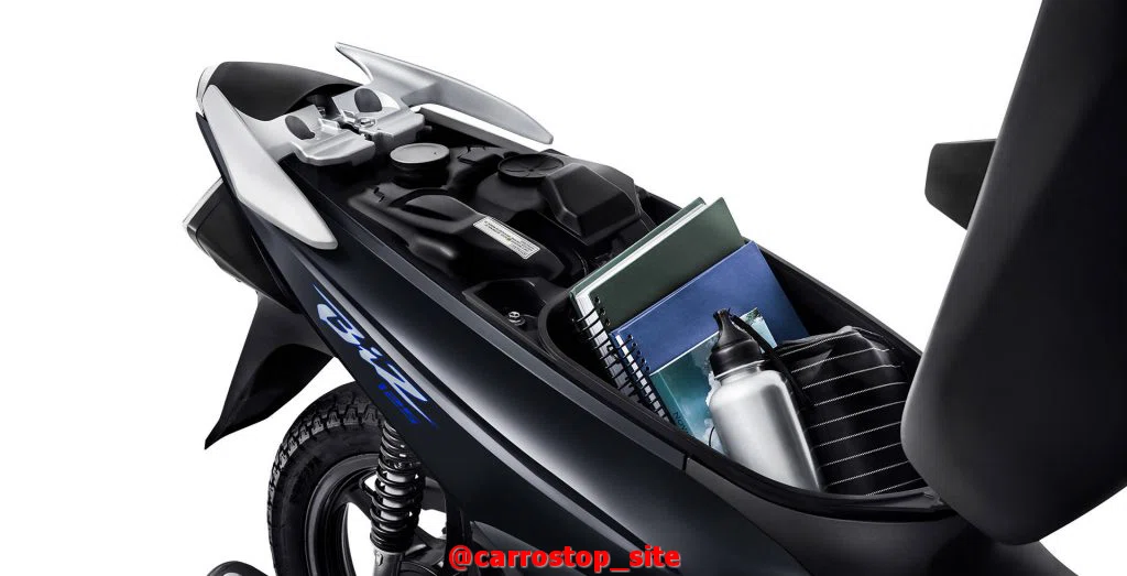 porta-objetos-honda-biz-125 Honda Biz 2024 - Ainda vale a pena comprar uma Biz?