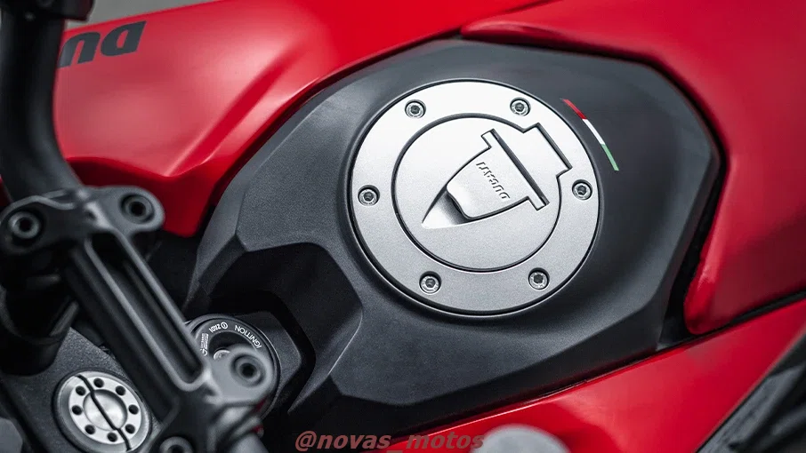 acabamento-ducati-hypermotard-950 Ducati revela a Hypermotard 950 RVE 2024. Confira!