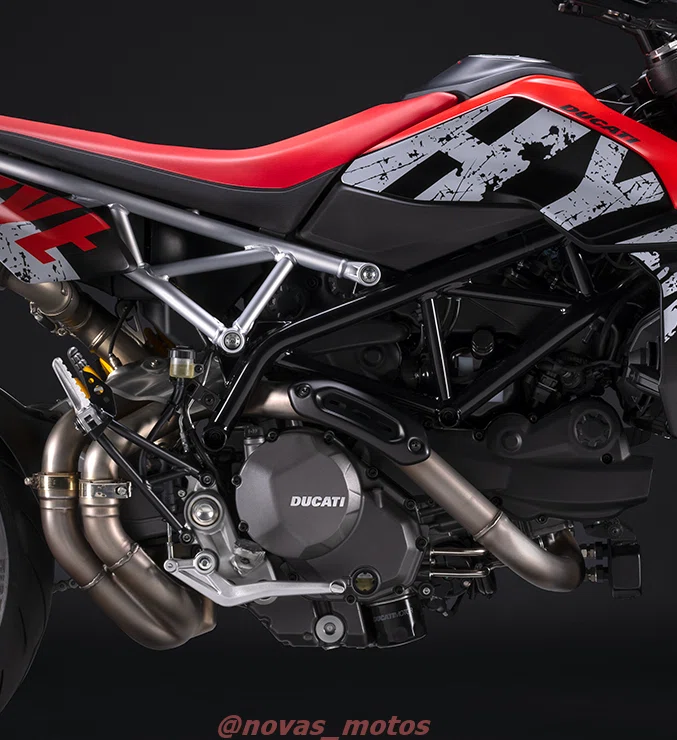motor-ducati-hypermotard-950 Ducati revela a Hypermotard 950 RVE 2024. Confira!