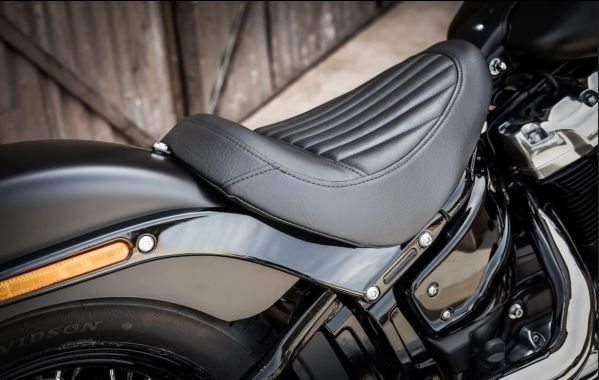 bancos-harley-davidson-softail-slim Harley Davidson Softail Slim 2023 - Ficha Técnica, Fotos