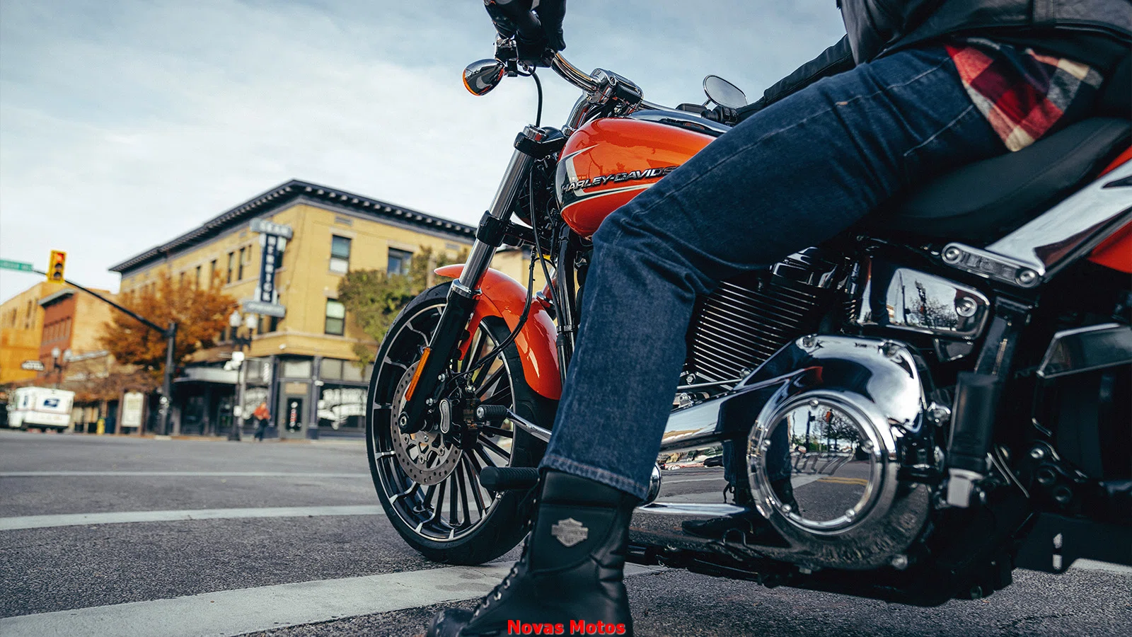 ficha-tecnica-harley-davidson-breakout-117 Harley Davidson Breakout 117 2024 - Preço, Ficha Técnica e Fotos