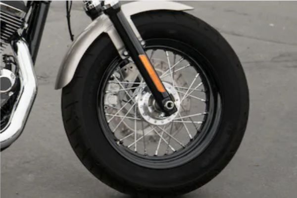 rodas-harley-davidson-1200-custom Harley Davidson 1200 Custom 2023 - Ficha Técnica, Fotos