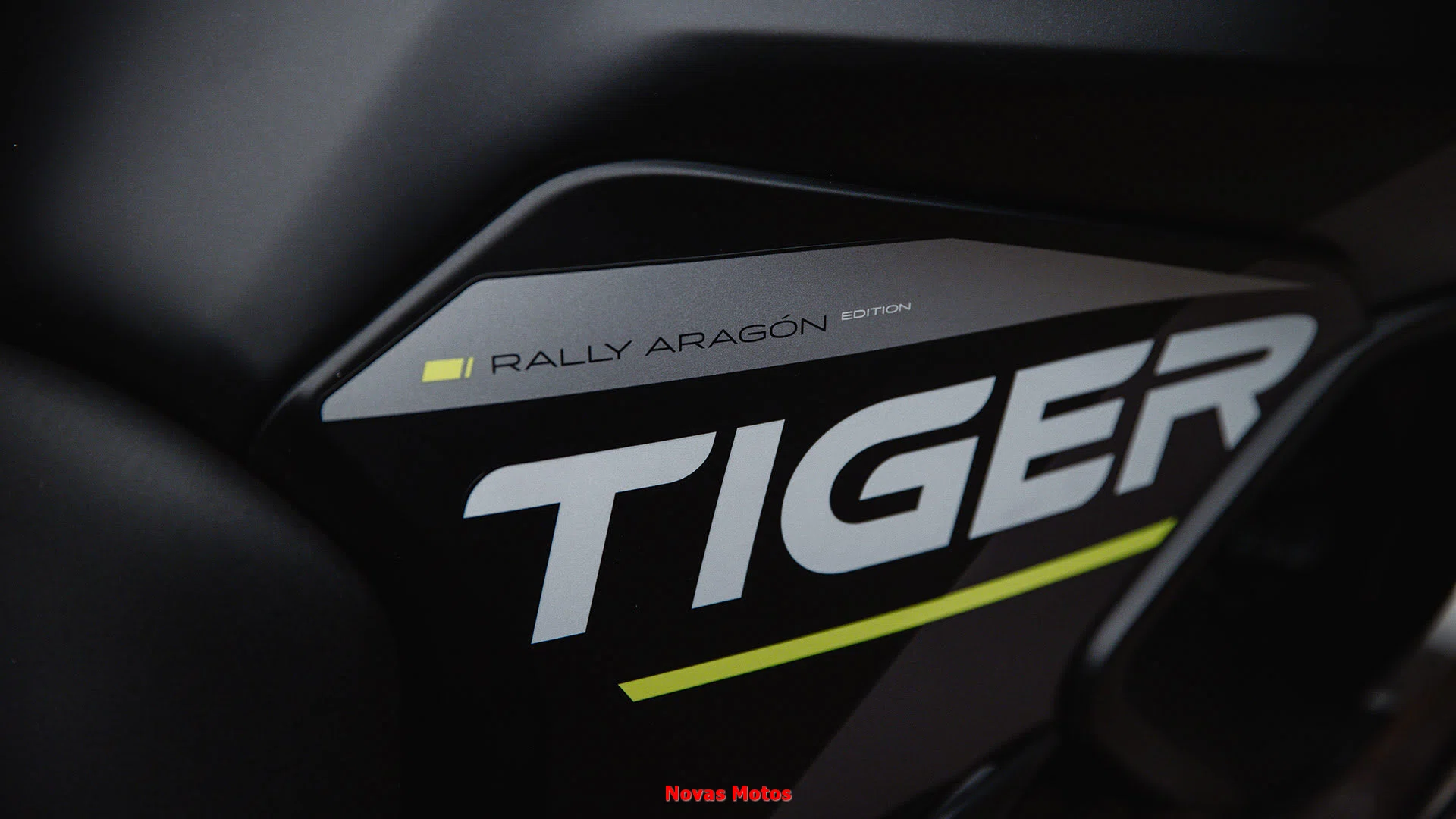 imagem-tiger-900-rally-aragon-edition Conheça a Tiger 900 Rally Aragón Edition 2024 - Celebrando Vitórias
